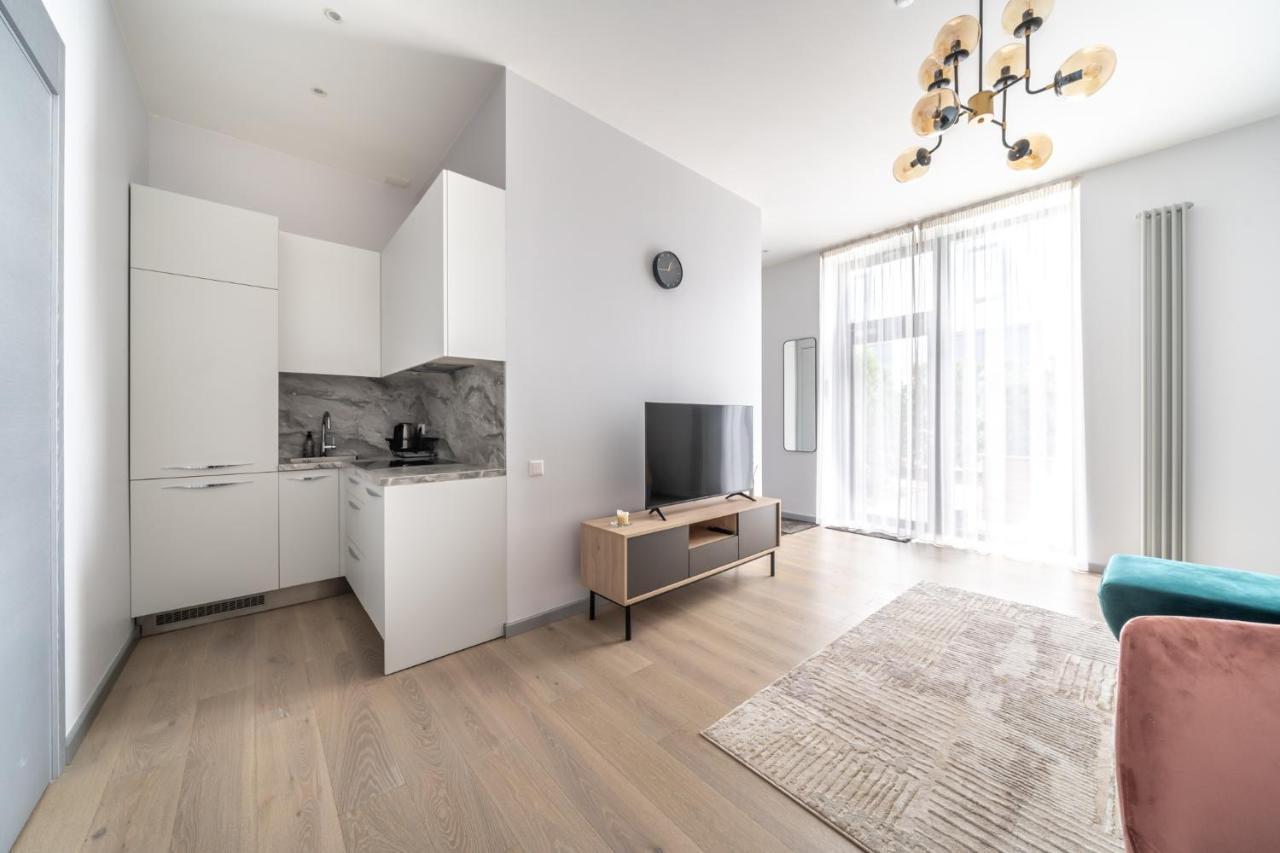 New Comfortable 2 Bedroom Cottage W/Big Terrace Jūrkalne Eksteriør billede
